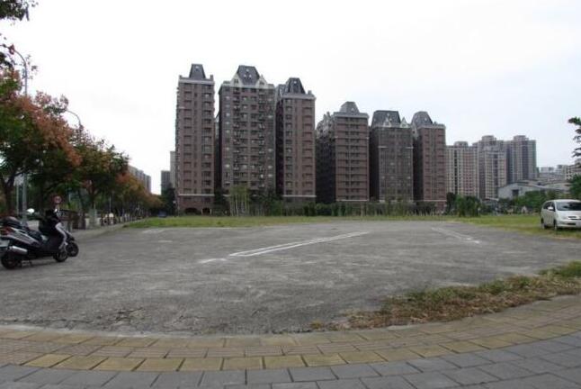 网球场建设工程报价,室外网球场施工大概多少钱