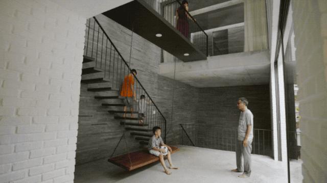 他花150万造零消耗的家，不开空调和网络：家人互动，不该隔着网