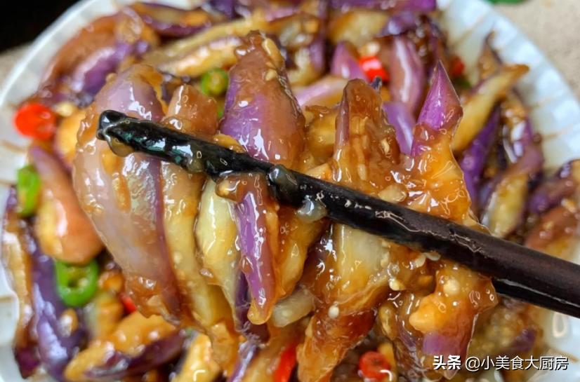 茄子这样做米饭都吃光了零失败 (秋季茄子怎么做最好吃)