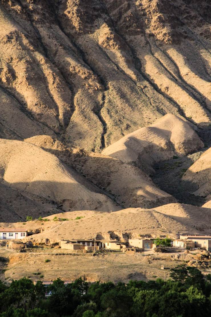 黄河宁夏故事,黄河贺兰山交汇