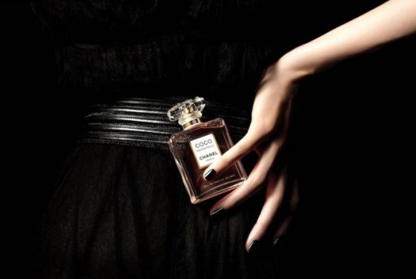 香奈儿5号闻不见香水味,香奈儿5号经典是淡香吗