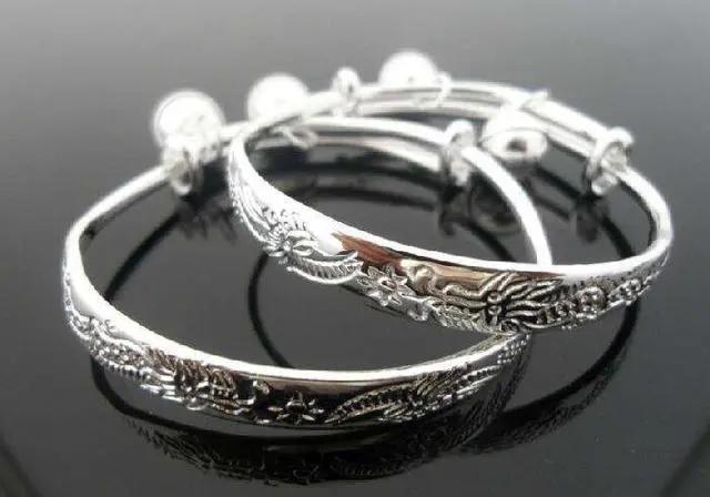 银饰品如何清洗才白净,银饰怎么样清洗才能发亮