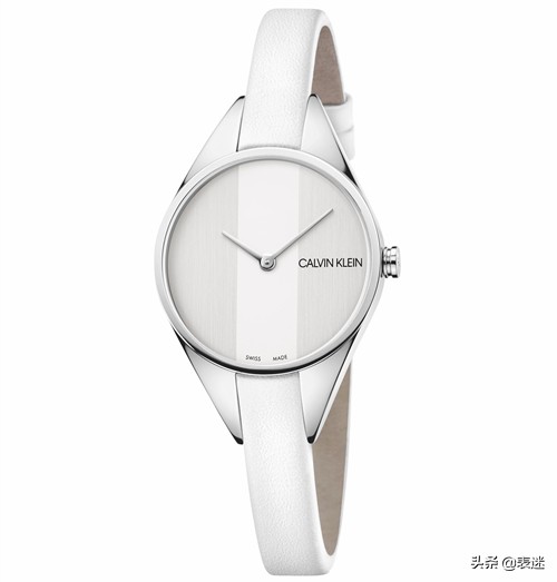 calvinklein龙年新春系列,白色情人节2022年1月16日