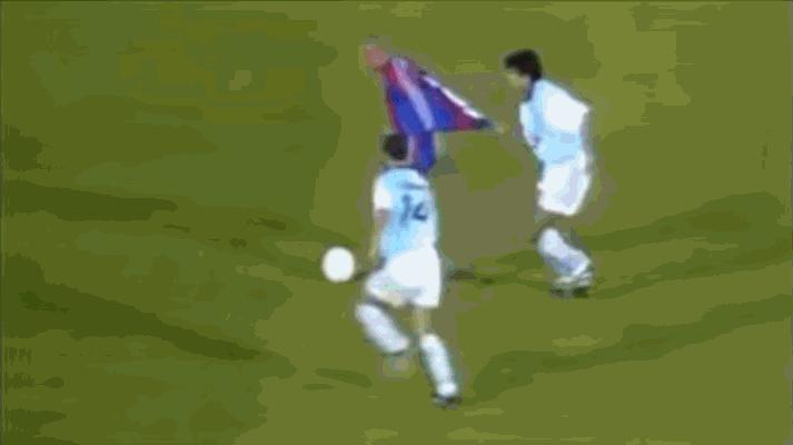 外星人罗纳尔多封神集锦,96年罗纳尔多巴西球衣