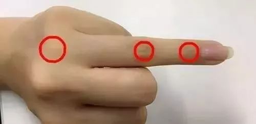 按手指哪个部位可治失眠,刮十指治便秘