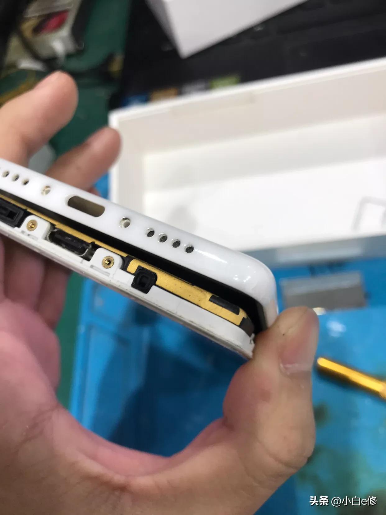 mix2陶瓷尊享版换后盖,小米mix2换屏官方价格