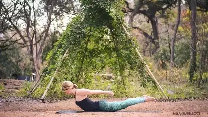 手臂酸软无力抬不起是怎么回事,手臂无力发抖怎么回事