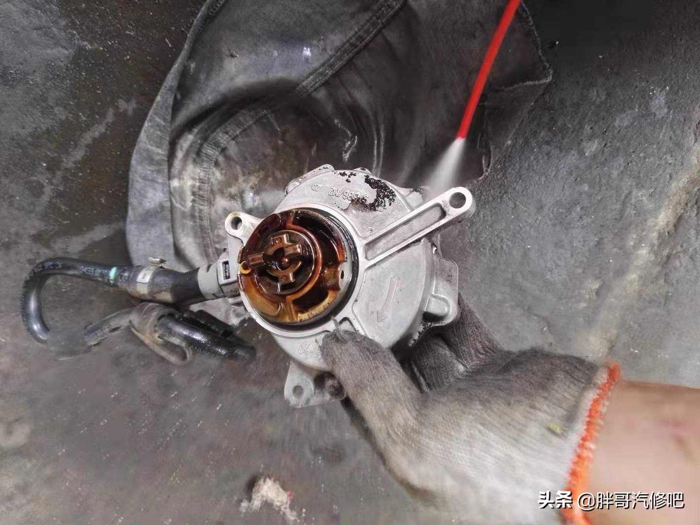 奥迪碳罐电磁阀坏怠速高,奥迪发动机烧机油更换活塞环