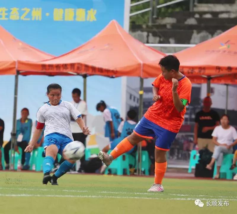 铿锵玫瑰女足亚洲杯,铿锵玫瑰中国女足亚洲杯夺冠