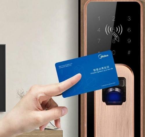 指纹锁灯不亮了没法感应指纹,指纹锁指纹感应处没有反应