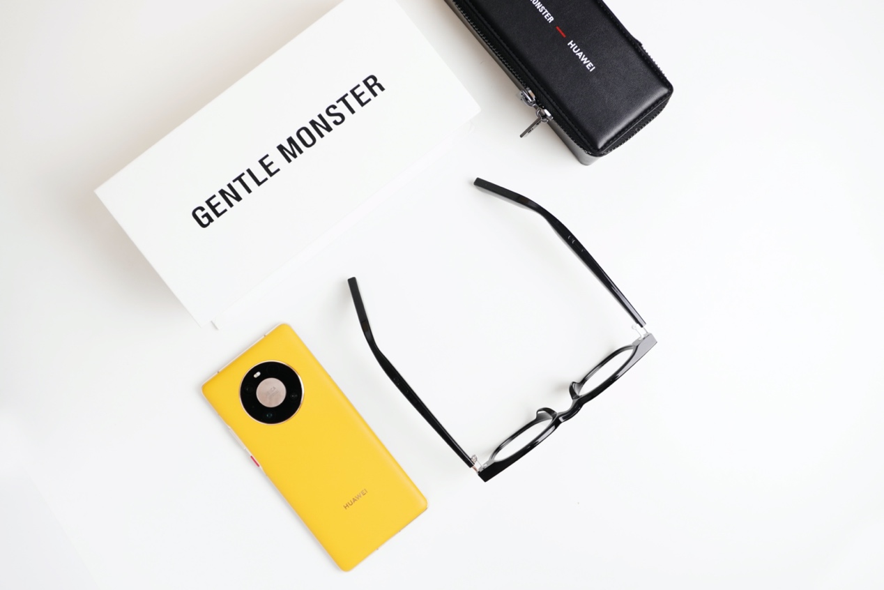 戴上眼镜还摘不下来了,戴上就摘不下来的美瞳