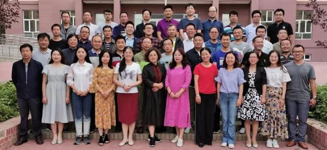 感动支教老师视频,感动无数人的支教老师