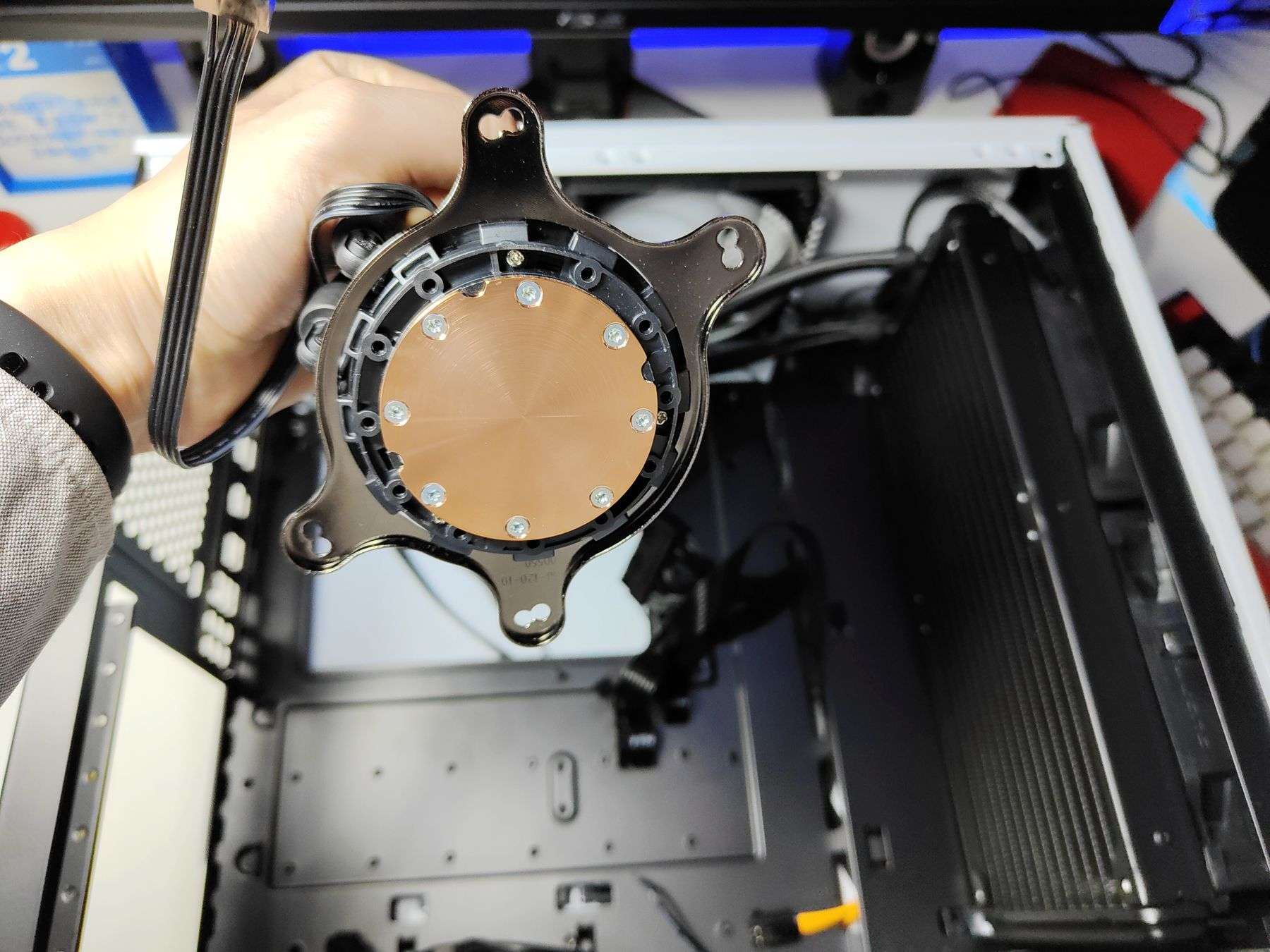 技嘉z590小雕pro评测,技嘉z590丐版评测