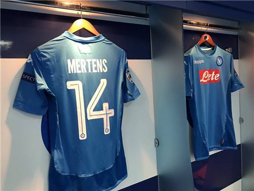 梅尔滕斯球员,梅尔滕斯是谁