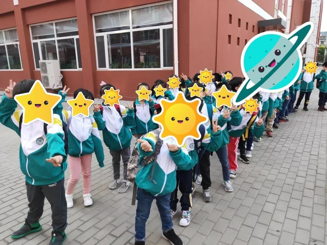 天津六区小学校服,天津市津门小学校服