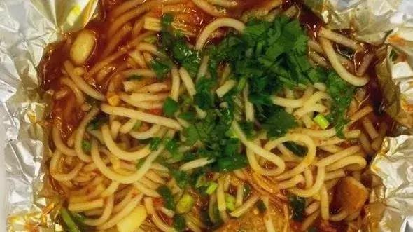 云南米线前十,舌尖上的云南过手米线