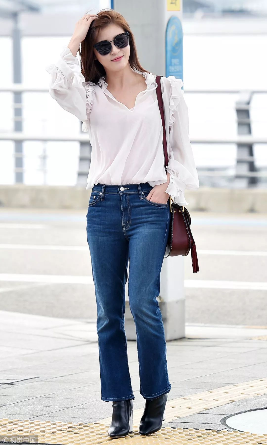 法式风情法国女人,法国女人穿搭法式