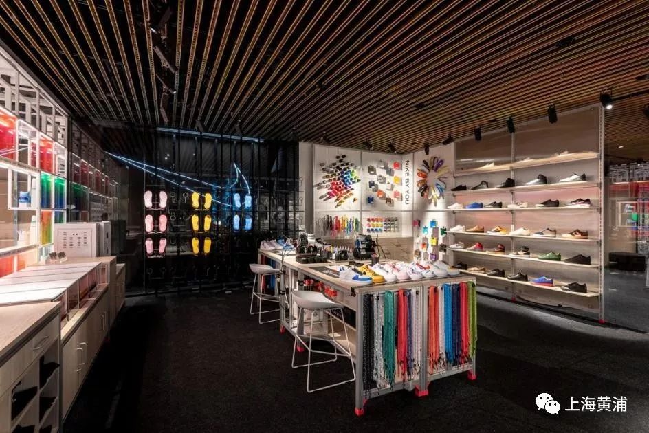 购物品牌｜抢在纽约之前！全球首家耐克HouseofInnovation登陆南京东路