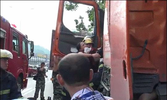 东莞最近货车追尾死亡事件,东莞最近追尾车祸