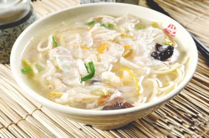 下一个网红小县城，海鲜便宜过象山，秋色不输杭州！