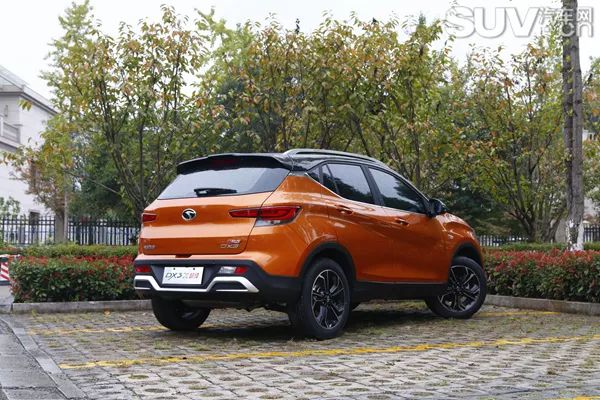 19款东南dx3酷绮尊贵版,东南dx3x酷绮钛金灰