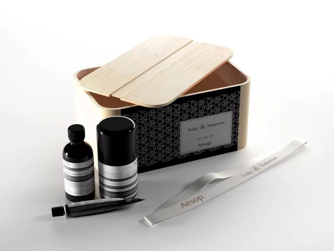 绾康鏃ョ粰鐢峰弸涔扮殑绀肩墿,绾康鏃ョ粰鑰佸叕涔扮殑涓滆タ