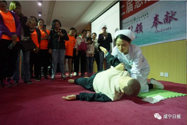 老人突然心脏骤停是怎么回事,老人心脏骤停救活概率