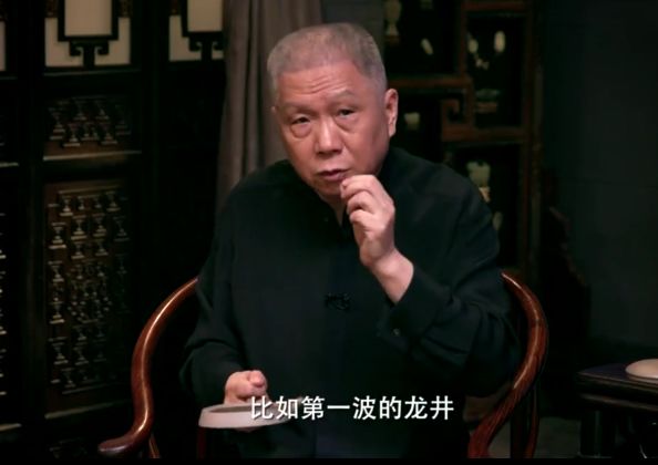 震惊冰红茶居然是这样做出来的,大家爱喝的茶