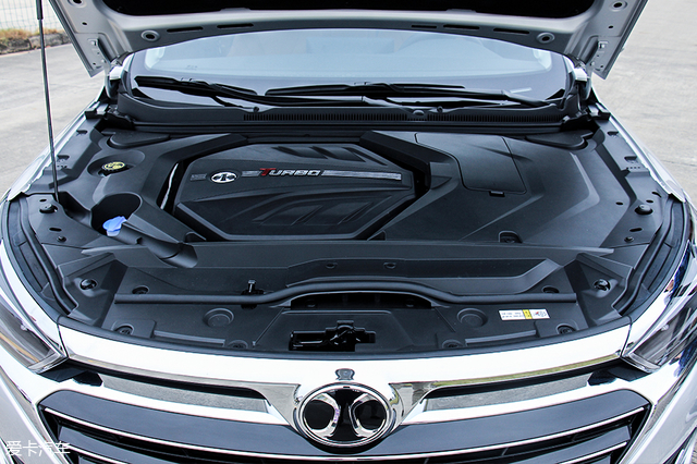 最新款北汽绅宝智道试驾,科技与空间