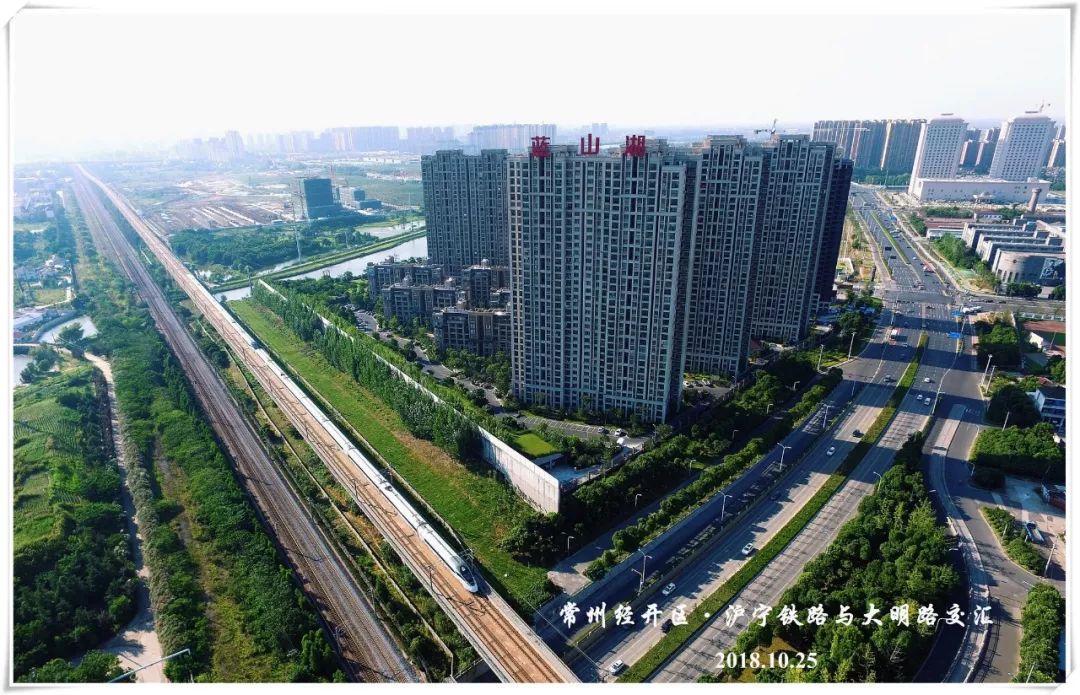 “新观点”众创空间被认定为省乡镇电商特色产业园，专业舒适看过来！