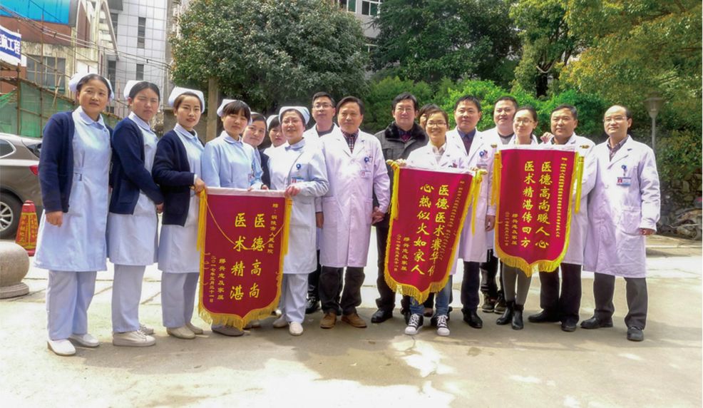 栉风沐雨铸辉煌,栉风沐雨铸华章