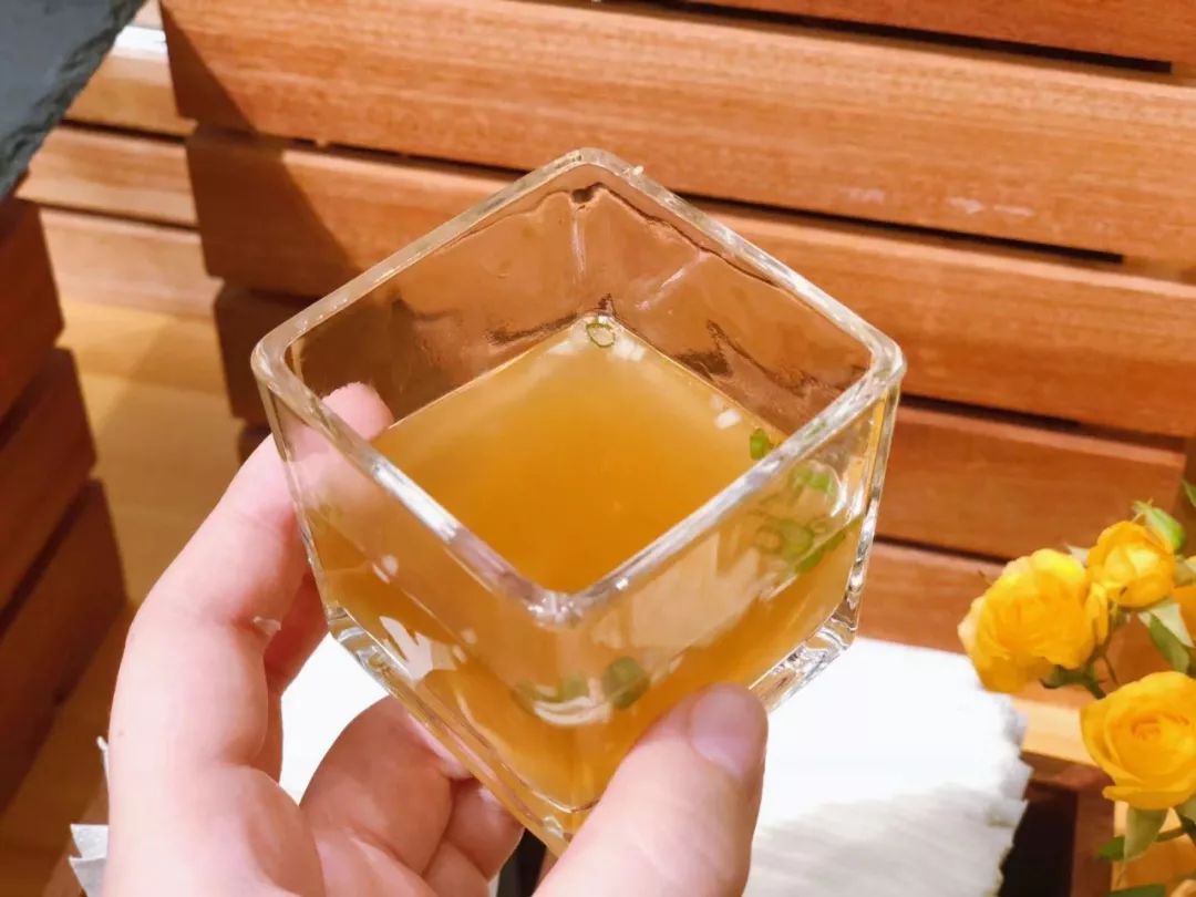 麦当劳变绿了怎么回事,麦当劳绿牌子