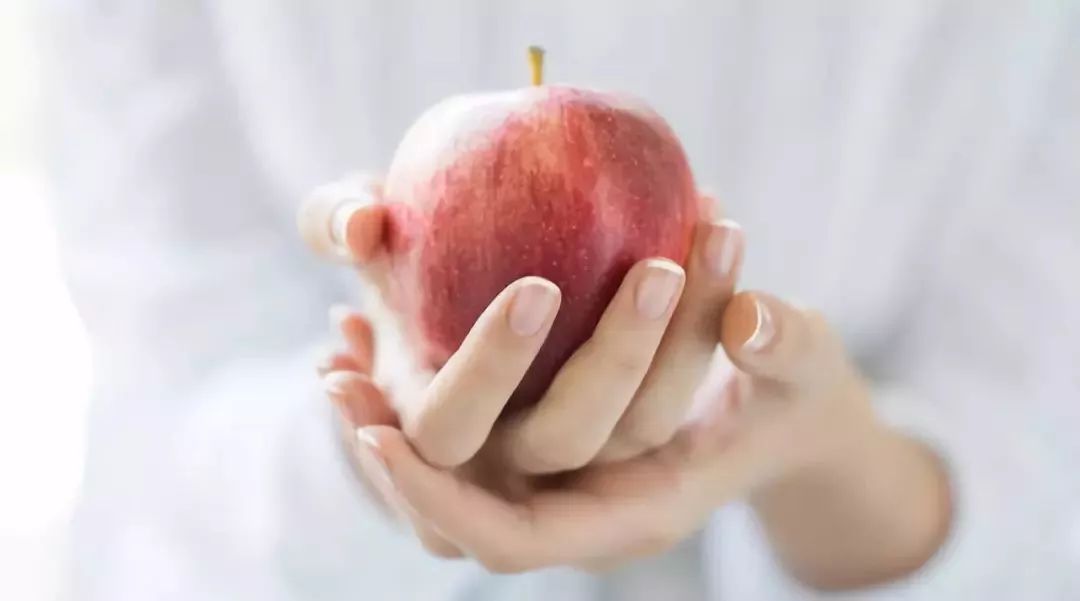 指甲上月牙越多越好嘛,指甲的月牙越来越少是怎么回事