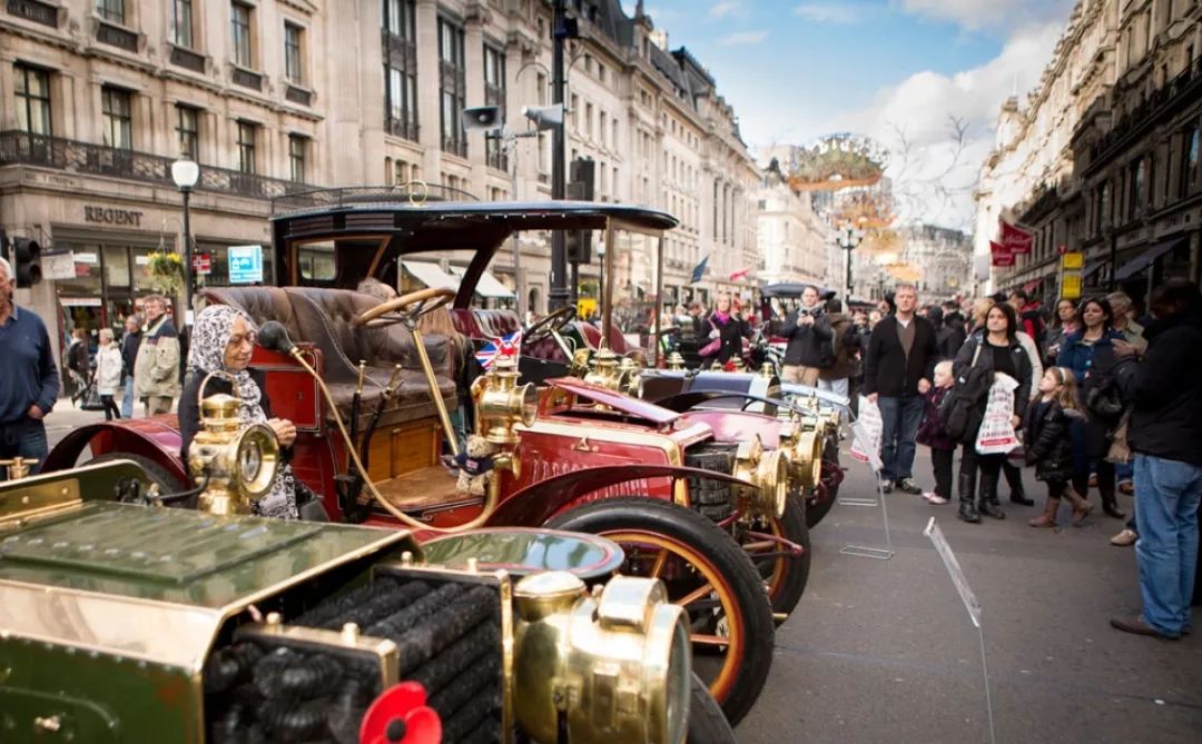英国值得逛的地方,英国旅游十大必吃美食