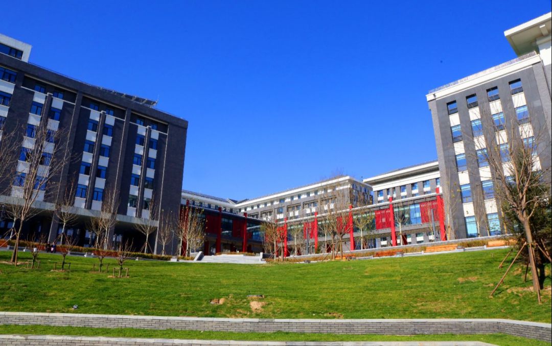 北京师范大学昌平校区启用，来看校内美景组图~