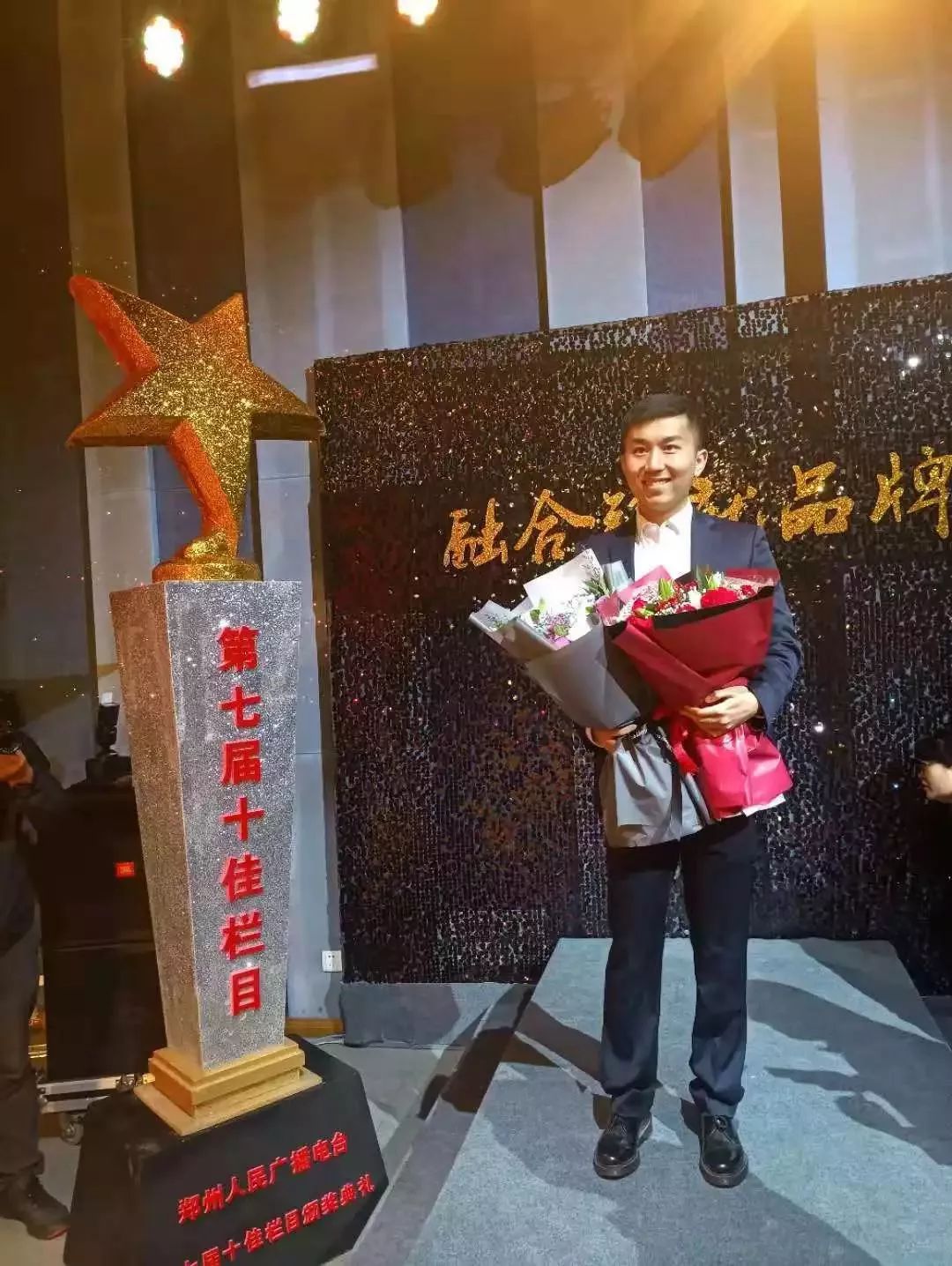 厉害了封面新闻,厉害了新品完整视频