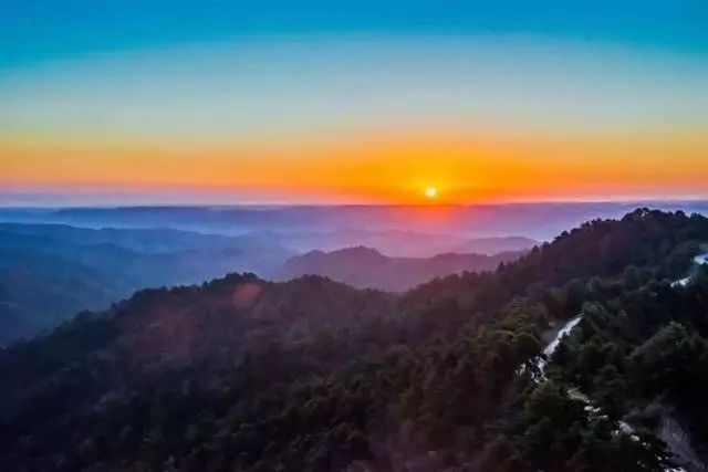 延安黄陵：醉美金秋仙遇黄陵