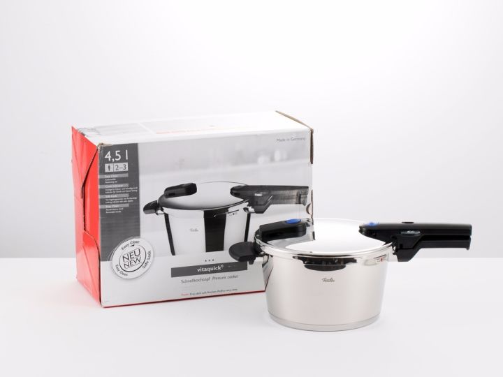 11.11超级团丨德国人做的高速快锅，10分钟两道硬菜同时上桌！