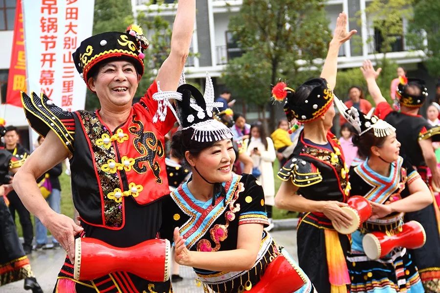 温泉吃吊锅,吊锅温泉