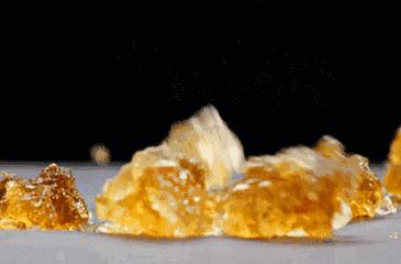 桃胶雪燕皂角米真的有美容功效吗,桃胶美容养颜功效与作用