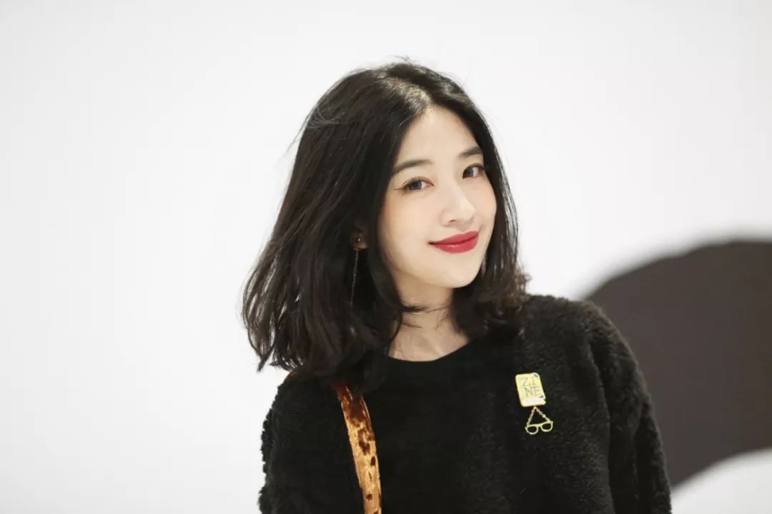 便宜又百搭的配饰有哪些,时髦又平价的服装配饰推荐