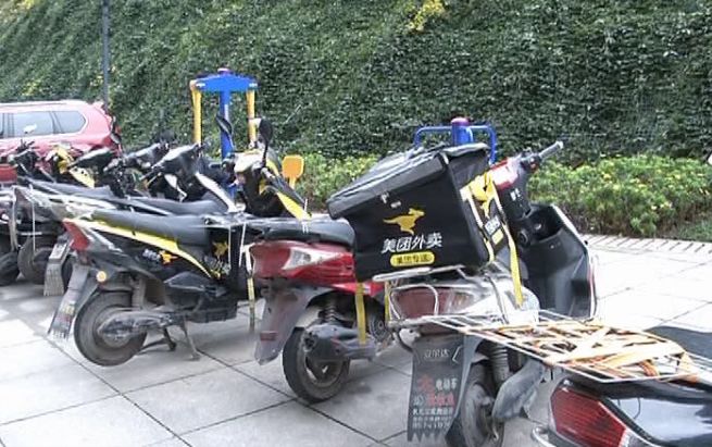 美团骑手遭套路贷款,应聘外卖骑手遭遇套路贷