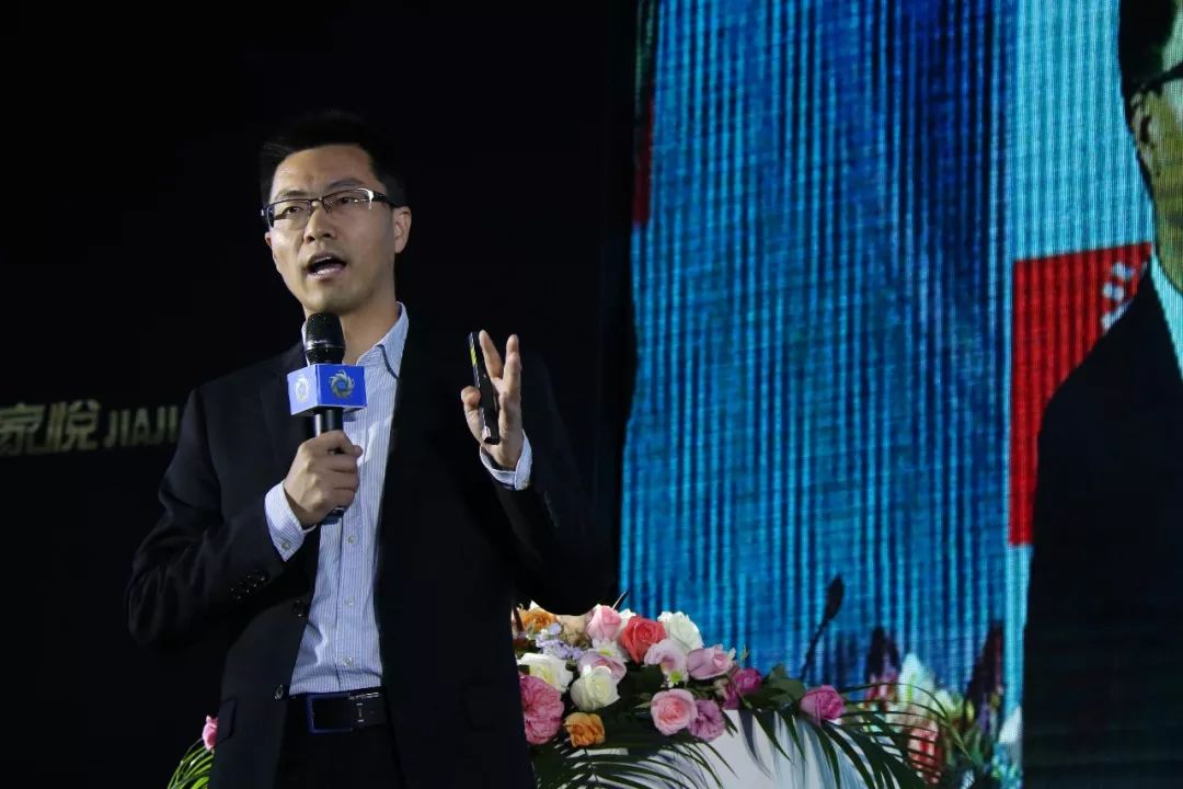 鍏ㄧ悆鍟嗕笟宸ㄥご榻愯仛涓浗,涓轰綍鍏ㄧ悆鍟嗙晫宸ㄥご榻愯仛涓浗