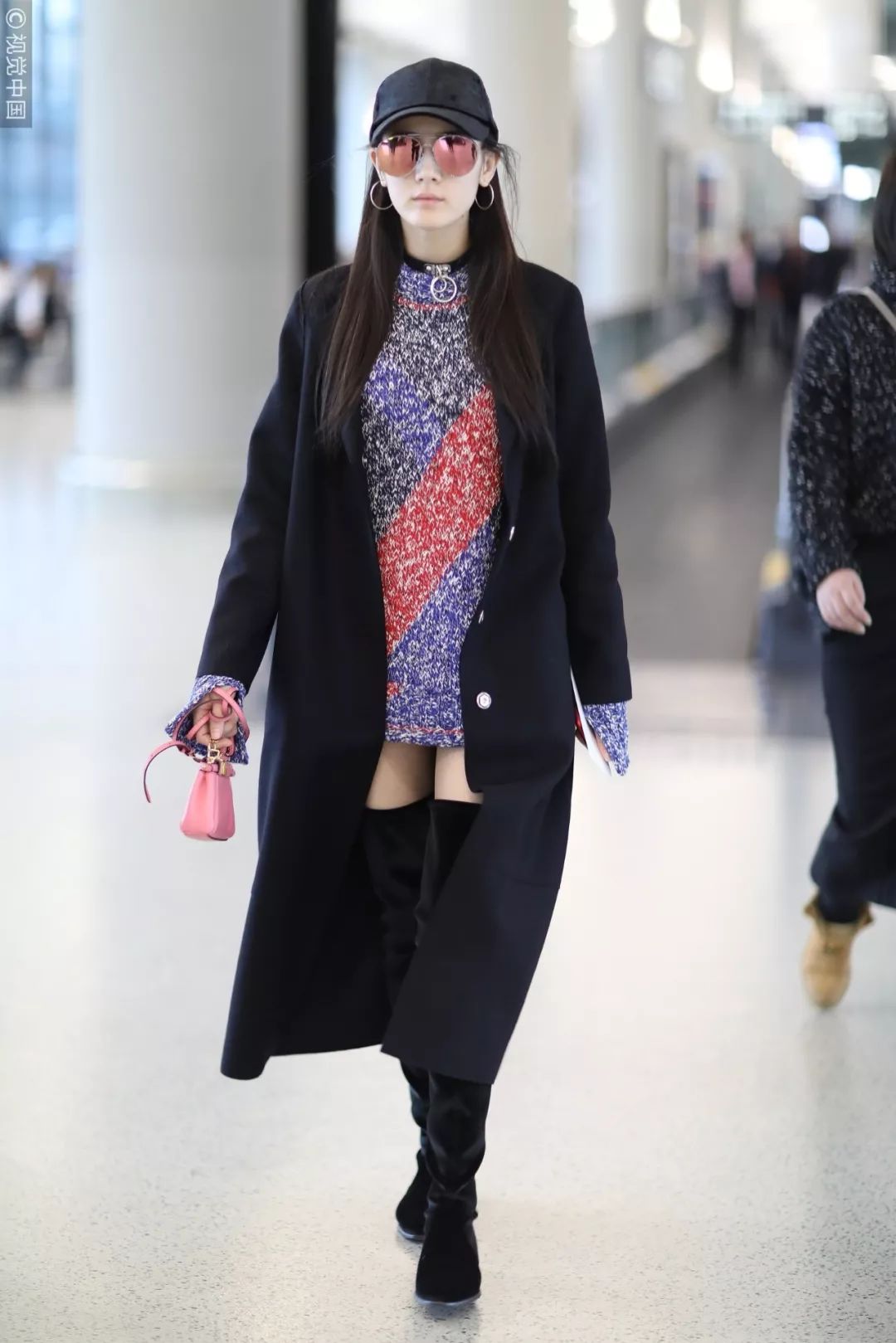 蓬蓬裙显腿粗吗,针织裙容易凸包怎么办