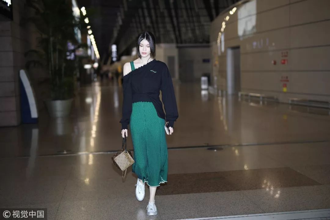 蓬蓬裙显腿粗吗,针织裙容易凸包怎么办