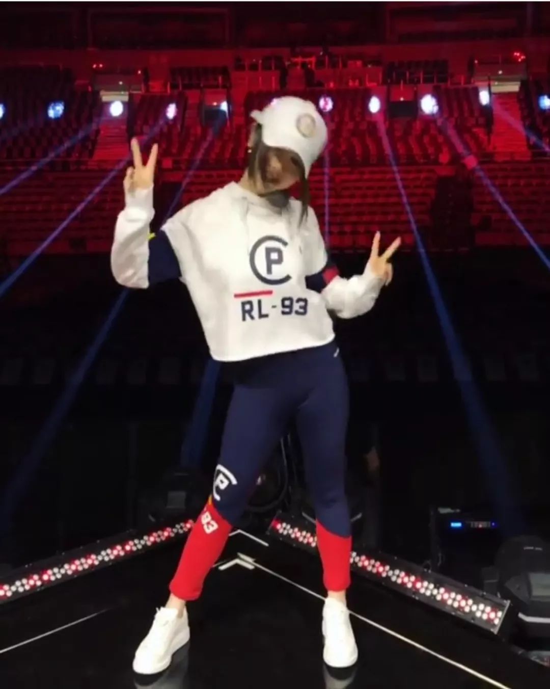 邓紫棋bbc百大女歌手,邓紫棋亚洲100名最美面孔