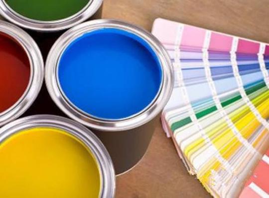 「封面家居」真桶也可能装假漆？买油漆认准出厂日期及批号！