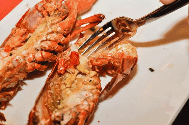 ¥238/位——“爱尔兰生蚝+15种海鲜”畅吃,还送波龙!乐队表演周末哈根达斯!这家希尔顿旗下酒店颠覆吃货想象!