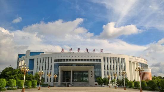 松山湖未来学校教师招聘,东莞松山湖未来学校教师薪资