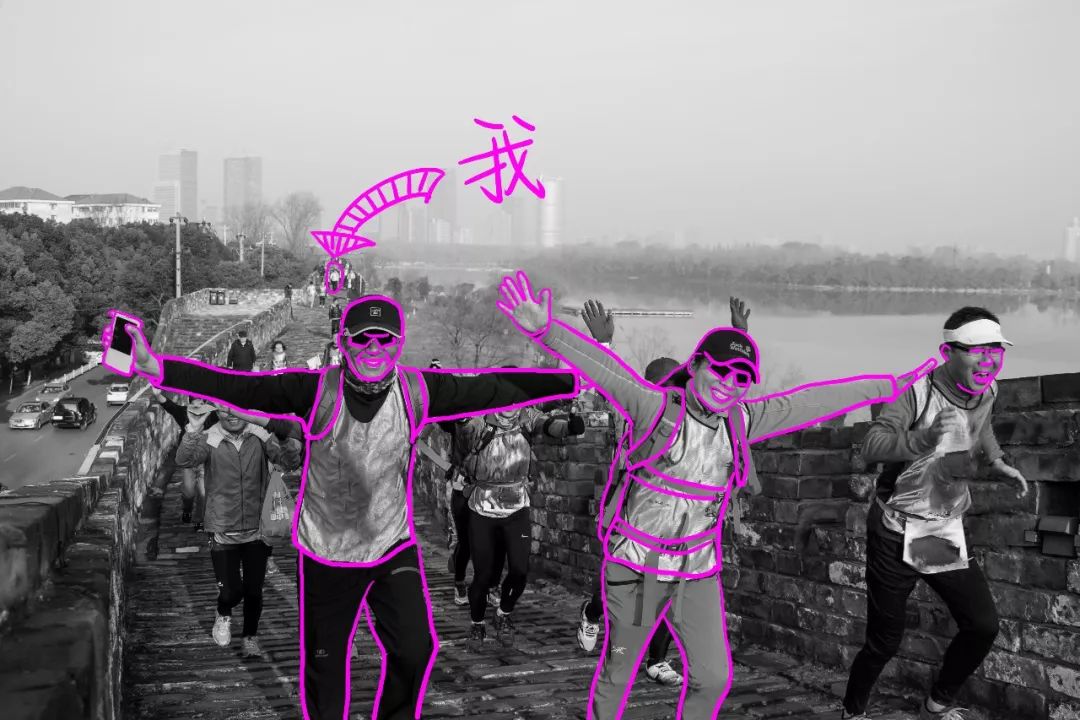 带父母旅行被拉黑,全家旅游把我丢在学校里面